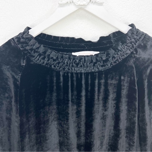 See By Chloe Black Velvet Long Sleeve Blouse Drawstring Size 40 - Picture 3 of 8